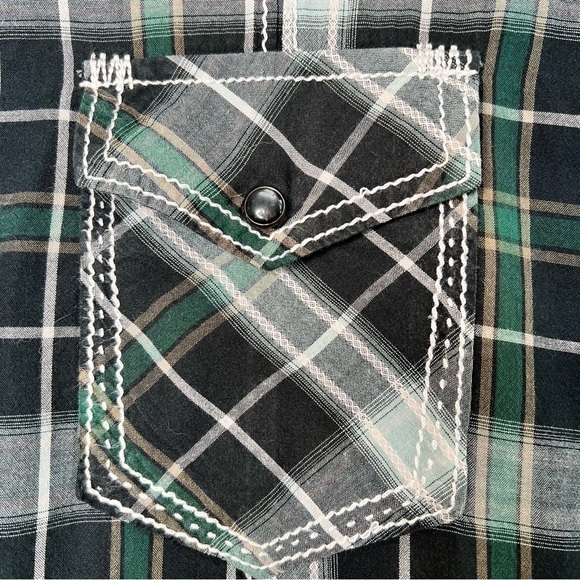 BKE Black Green Plaid Pearl Snap Button-Down Western Men's Shirt Size M - Picture 8 of 16